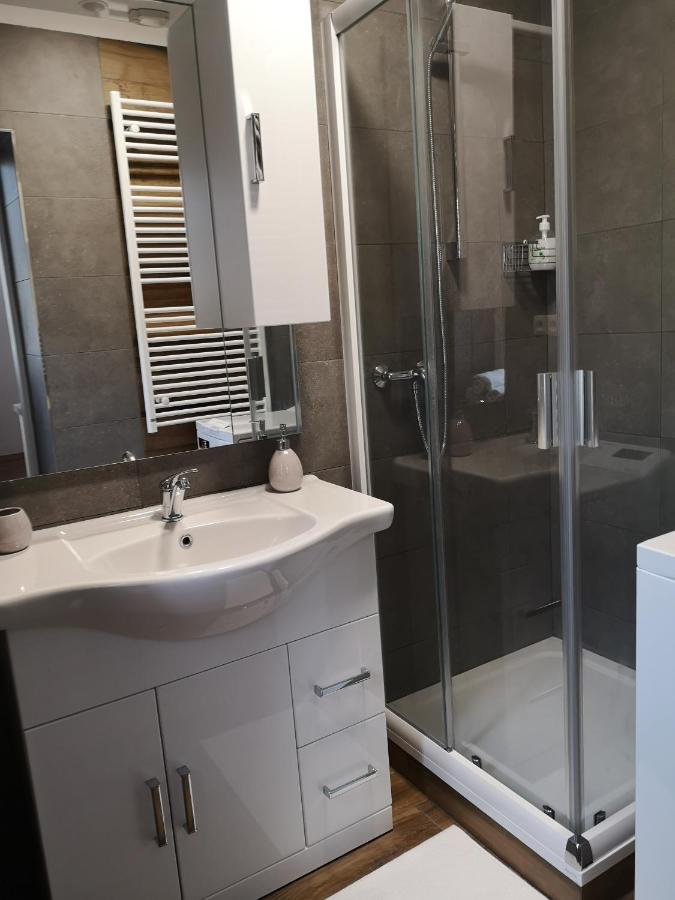 Fine Apartment In Centrum Of Slany With Aircondition Exterior photo